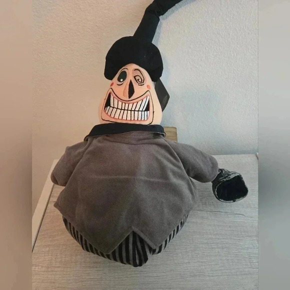 The Disney Store Tim Burton Nightmare Before Christmas Plush 2 Face Mayor Stuffe - Picture 3 of 7